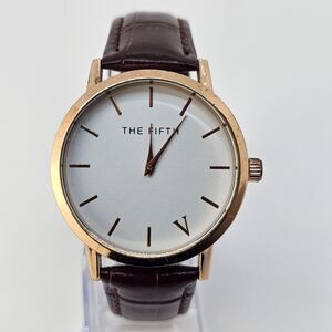 The Fifth Women's Watch 40MM White Dial New Brown Leather Bands New Battery